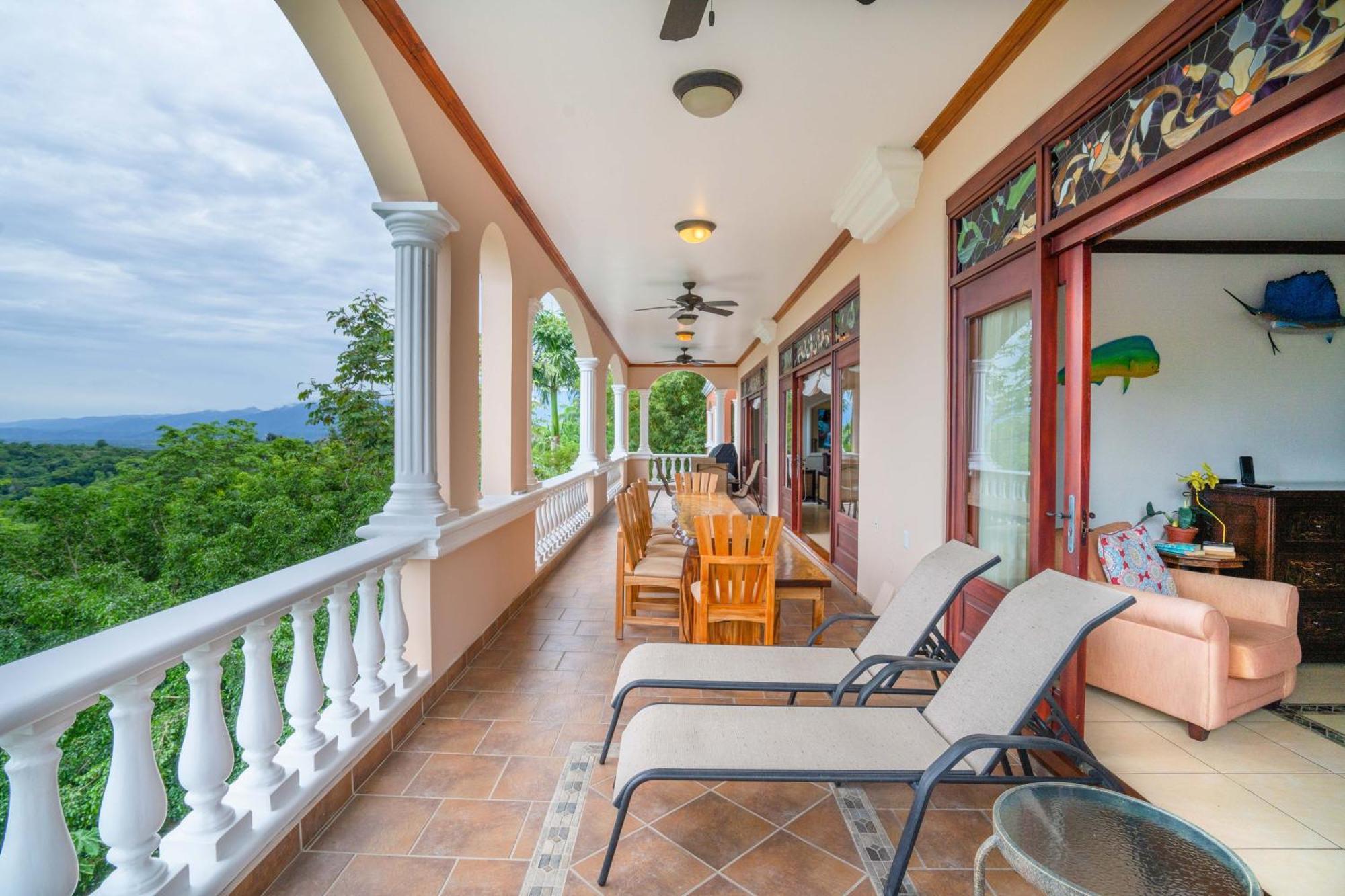 Pacifico Colonial Condominiums Manuel Antonio Exterior photo